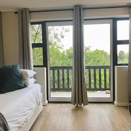 Rose'S Place Cape Town Room photo
